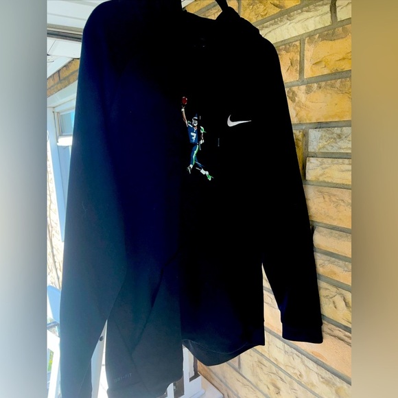 Nike “Russell Wilson” Dri-Fit Black Hoodie Men’s XL - Picture 1 of 9